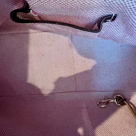 Dooney & Bourke Giraffe Print Shoulder Bag with Wallet - Picture 7 of 11